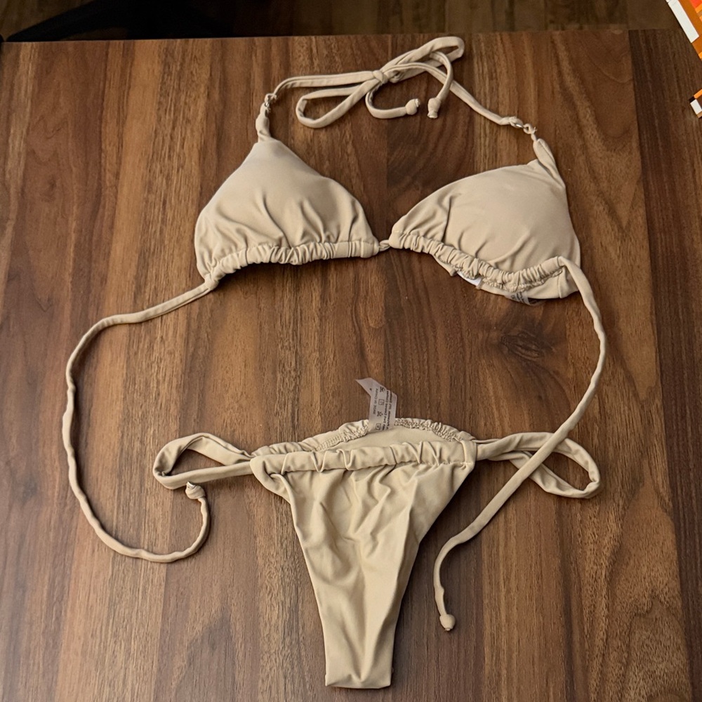 SHEIN Chic Beige Bikini Set